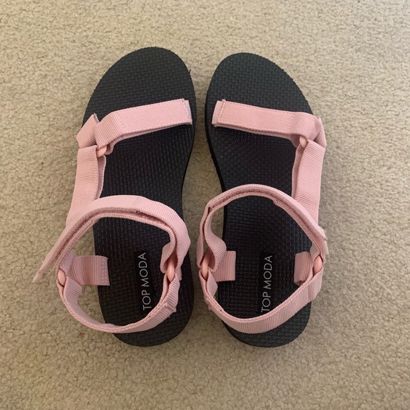 TOP Moda Shoes - Pink Sandals